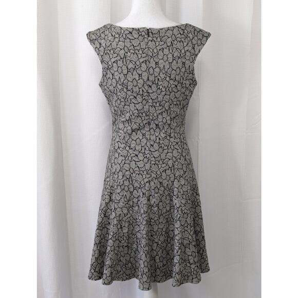 NANETTE LEPORE! FLOWER QUILTED, TEXTURED SWING SKIRTED DRESS, BLACK, CREAM! SZ 6 - Picture 8 of 9